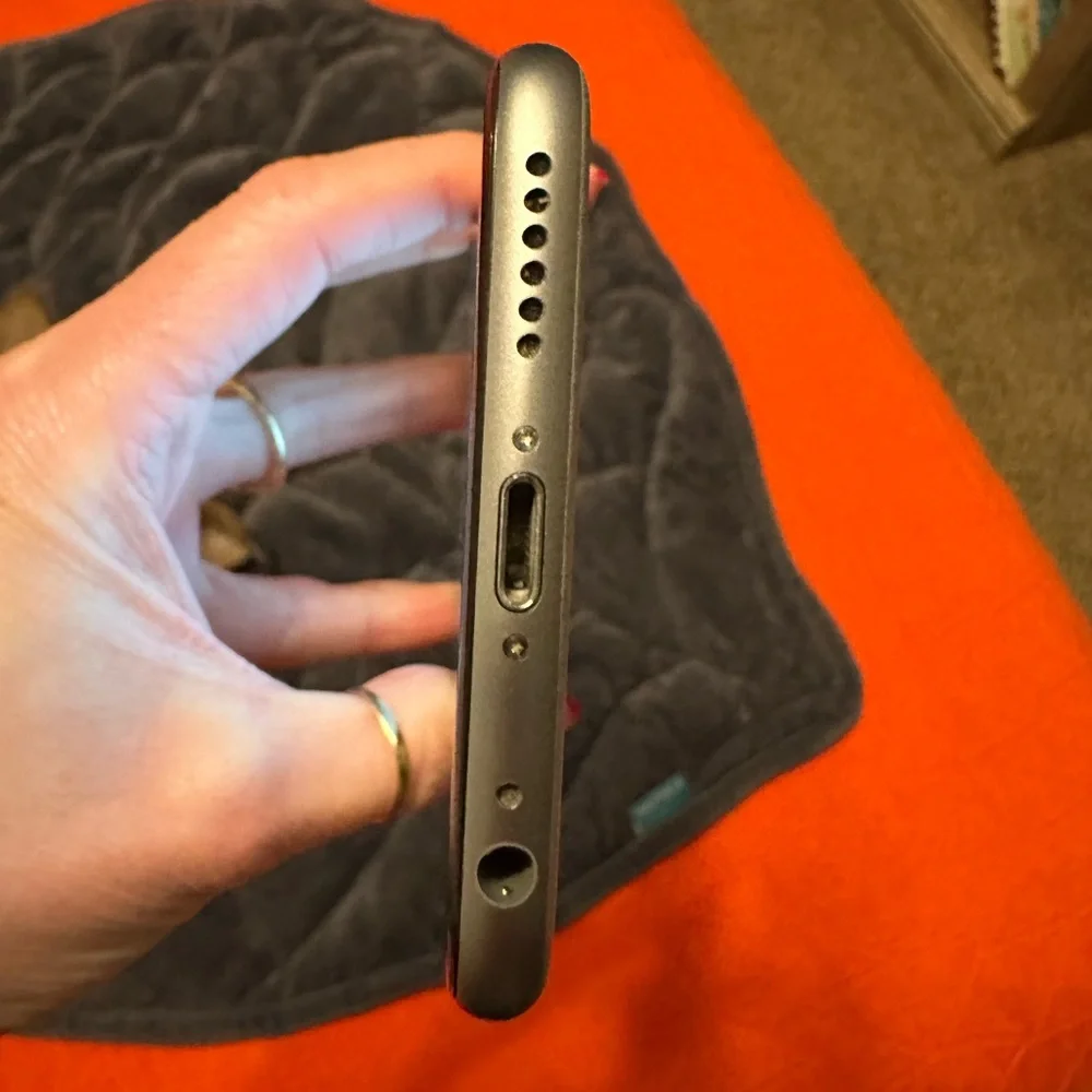 Apple iPhone - Black